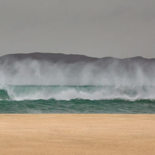  2070273 Scarista Surf Towards Taransay 2070273 Edit